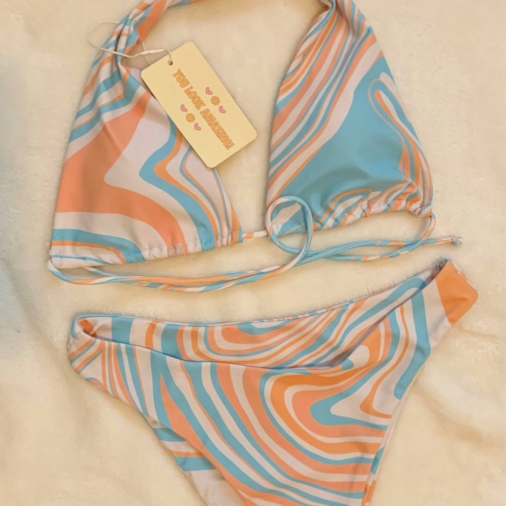 NWT Aurelle bikini "Ashlee" - Marble Swirl Print